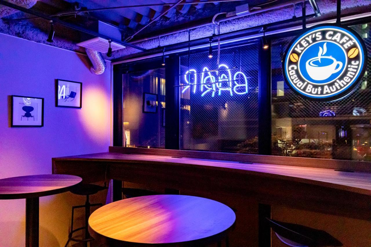 Under Railway Hotel Akihabara Токио Экстерьер фото