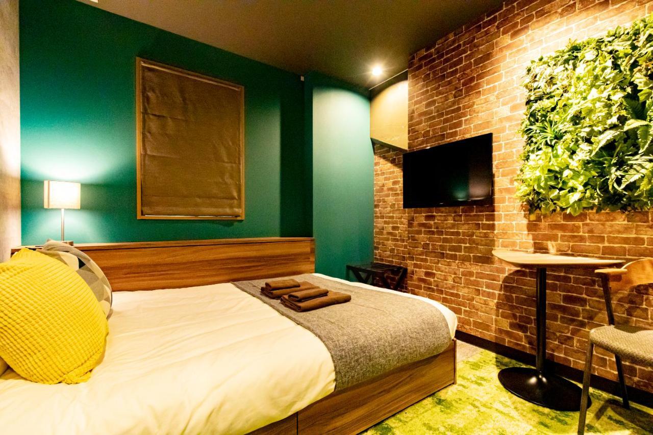 Under Railway Hotel Akihabara Токио Экстерьер фото